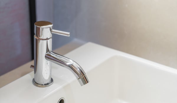 Jaką baterię umywalkową wybrać?