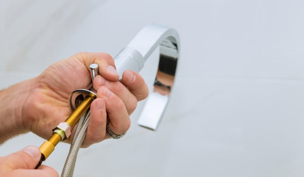 Jaki gwint w baterii umywalkowej?